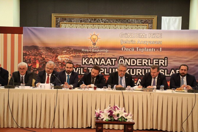 rizede-gundem-rize-sehrin-anayasasi-toplantisi-duzenlendi-(5).jpg
