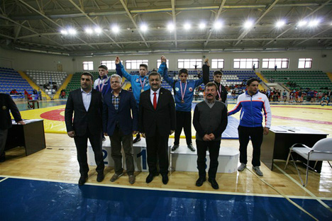 rizede-gures-grup-musabakalari-sona-erdi-4.jpg rizede-gures-grup-musabakalari-sona-erdi-4.jpg