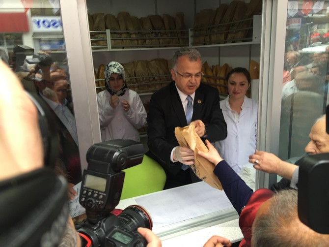 rizede-halk-ekmek-bufesi-acildi-(10).jpg