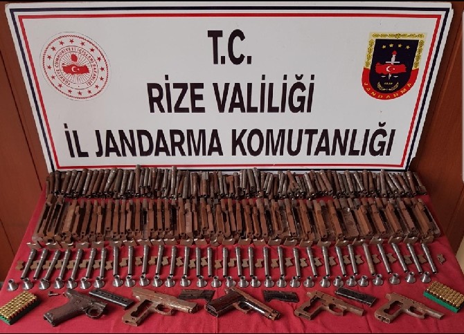 rizede-kacak-silah-atolyesine-yonelik-operasyonda-3-kisi-gozaltina-alindi-(1).jpg