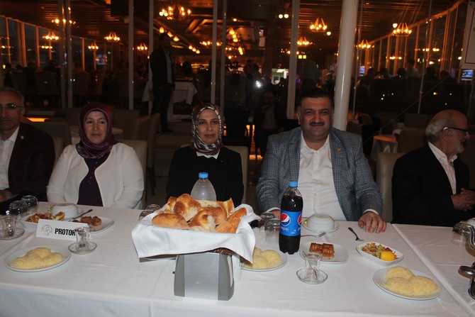 rizede-kanser-hastalarina-motivasyon-iftari-(9).jpg