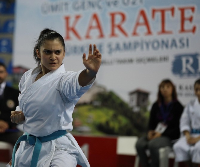 rizede-karate-soleni-(2).jpg