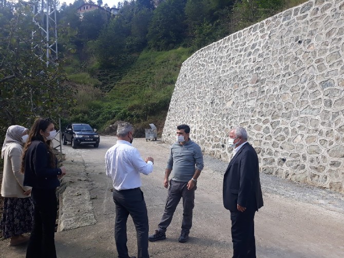 rizede-koy-altyapi-calismalari-yerinde-incelendi-1.jpg