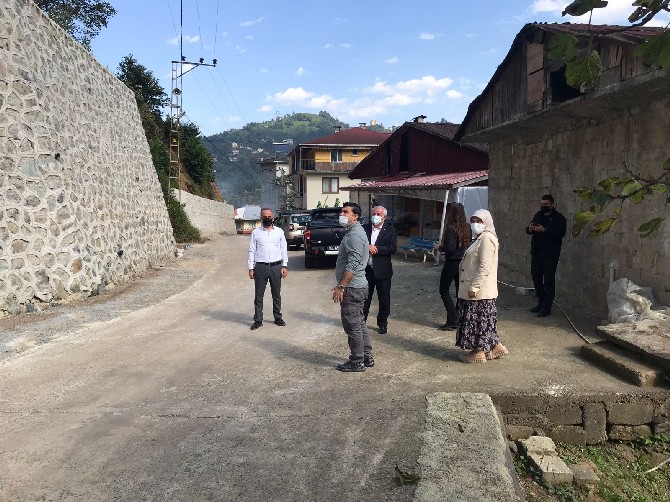 rizede-koy-altyapi-calismalari-yerinde-incelendi-5.jpg