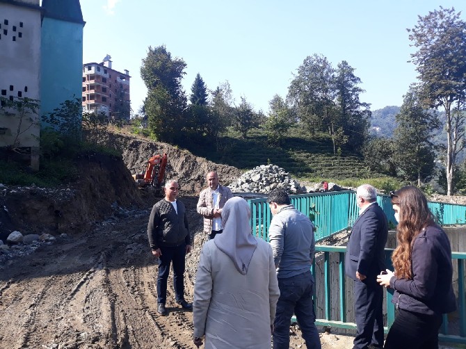 rizede-koy-altyapi-calismalari-yerinde-incelendi-6.jpg