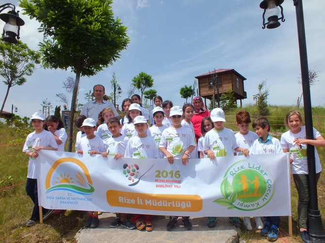 rizede-lider-cocuk-tarim-kampi-sona-erdi-(6).jpg