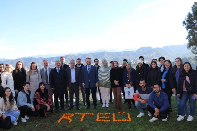 rizede-mandalina-hasadi-recep-tayyip-erdogan-universitesi-rteu-ogrencilerinin-de-katilimi-ile-basladi-2.jpg