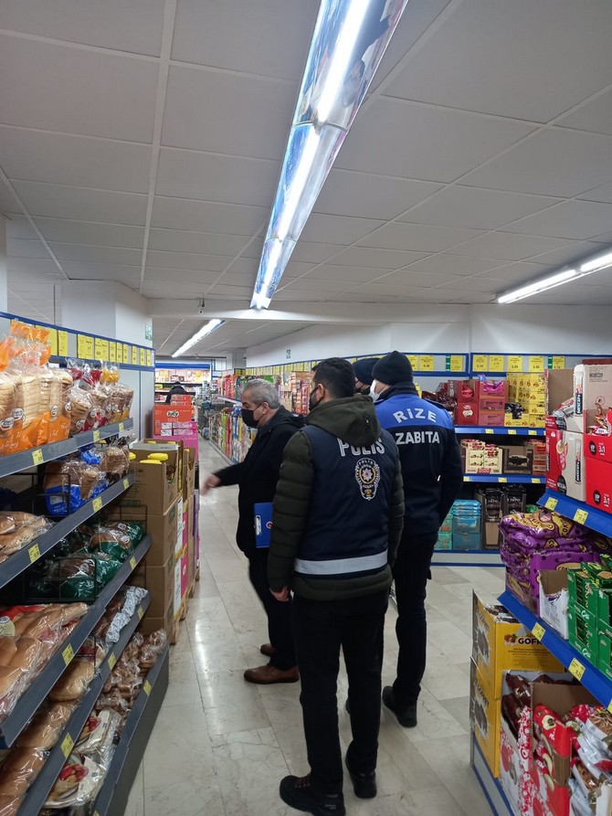 rizede-marketlerde-fahis-fiyat-ile-stokculuk-denetimi-yapildi-6.jpg