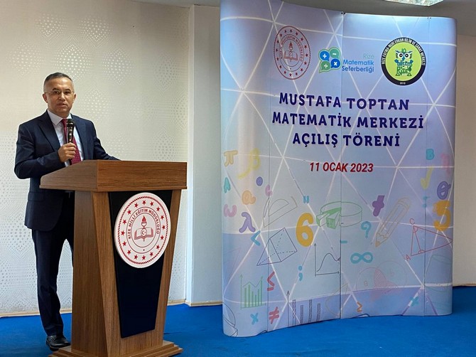 rizede-matematigin-oyunla-ogrenilecegi-mustafa-toptan-matematik-merkezi-acildi-18.jpg