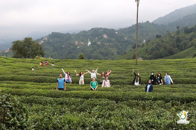 rizede-ogrenciler-yaylada-egitim-gorecek.jpg