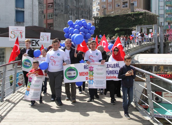 rizede-otizmli-cocuklar-icin-yuruyus-duzenlendi-(7).jpg