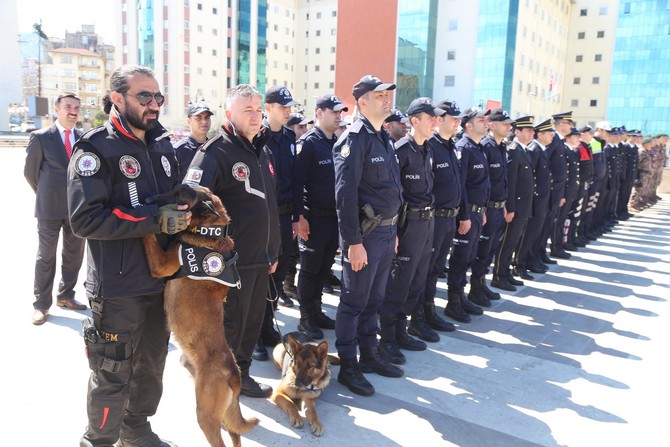 rizede-polis-haftasi-kutlamalari-basladi--(3).jpg