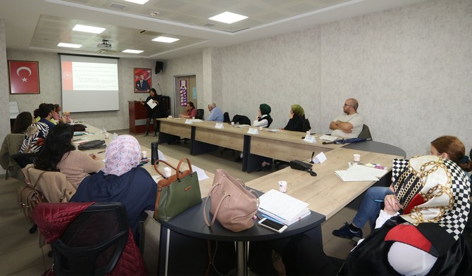 rizede-saglik-calisanlarina-cpgd-egitimi-duzenlendi-5.jpg