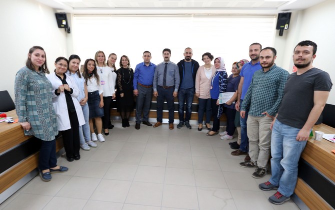 rizede-saglik-personellerine-cpgd-egitimi-(11).jpg