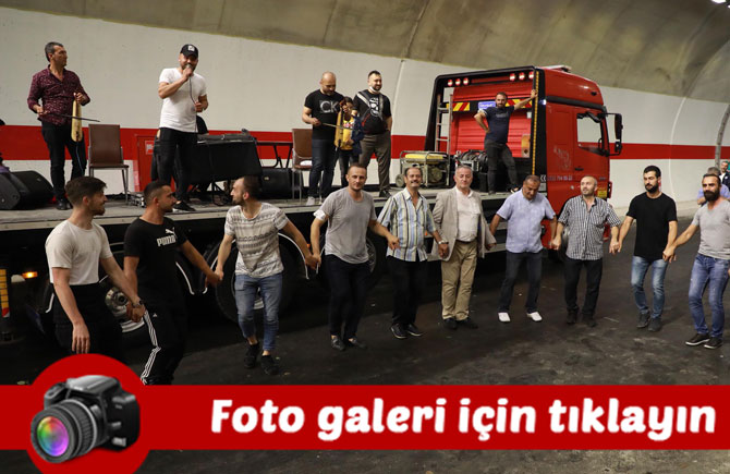 rizede-salarha-tunelinin-tamamlanmasini-horonla-kutladilar.jpg