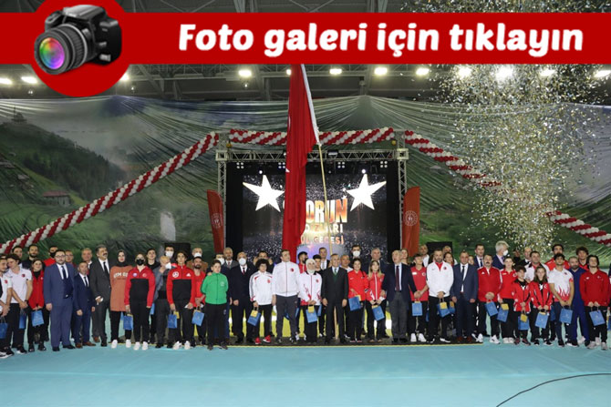 rizede-sporun-yildizlari-odullerine-kavustu-foto-galeri.jpg