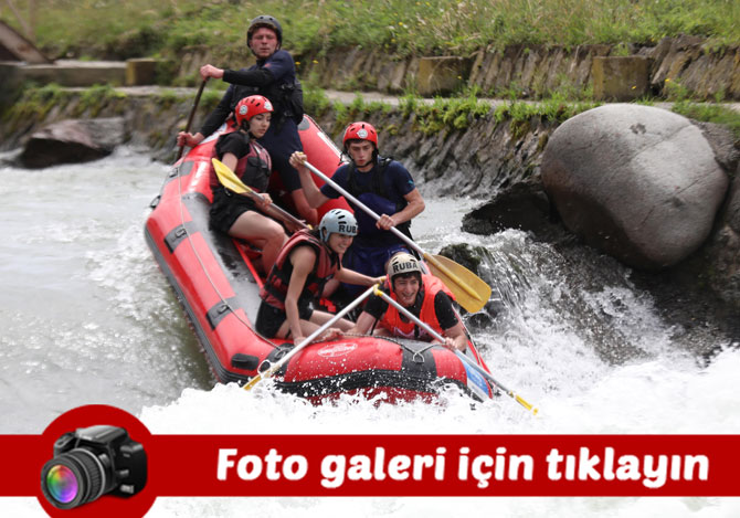 rizede-ulkeler-arasi-rafting-yarismasi-yapildi.jpg