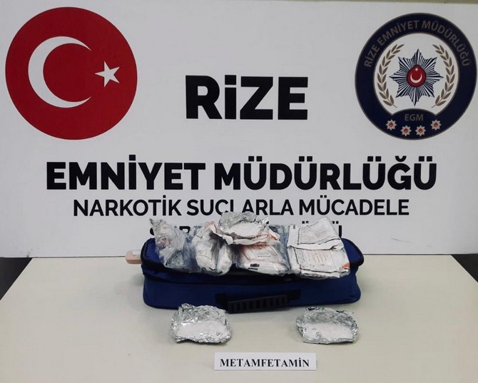 rizede-uyusturucu-operasyonu-(2)-003.jpg