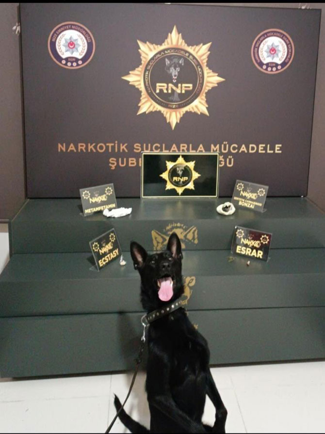 rizede-uyusturucu-operasyonu-1-tutuklama-004.jpg