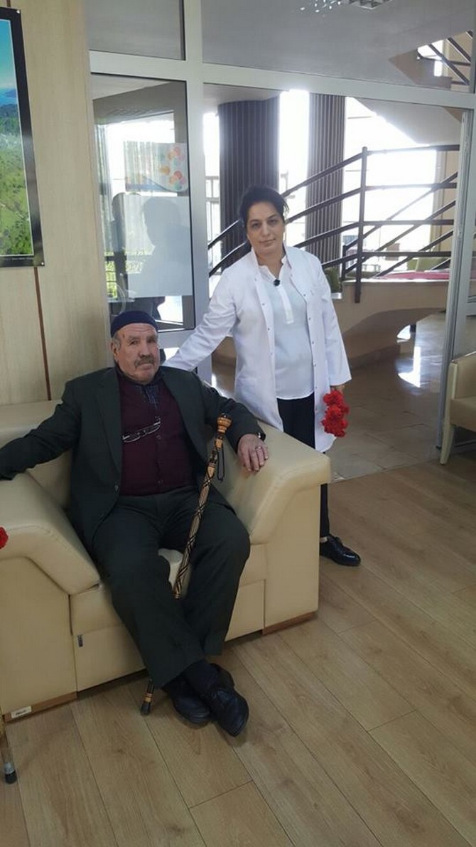 rizede-yasli-hastalar-ziyaret-edildi-(12).jpg