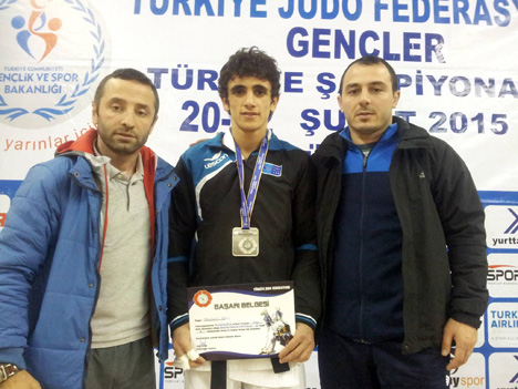 rizeli-genc-judocular-ordu’dan-madalya-ile-dondu-2.jpg rizeli-genc-judocular-ordu’dan-madalya-ile-dondu-2.jpg