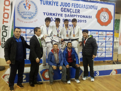 rizeli-genc-judocular-ordu’dan-madalya-ile-dondu-3.jpg rizeli-genc-judocular-ordu’dan-madalya-ile-dondu-3.jpg