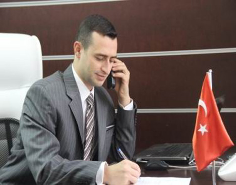 rizeli-kaymakam-kadir-guntepeden-telefona-cikmayan-genel-mudure-padisah-misin-tweeti3.jpg rizeli-kaymakam-kadir-guntepeden-telefona-cikmayan-genel-mudure-padisah-misin-tweeti3.jpg