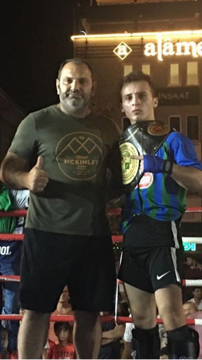 rizeli-kickbokscular-giresunda-tarih-yazdi-(4).jpg