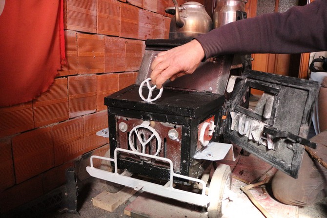 rizeli-soba-ureticisi-mini-jip-ve-kamyonet-tarzi-yaptigi-sobalarla-ilgi-cekiyor-6.jpg
