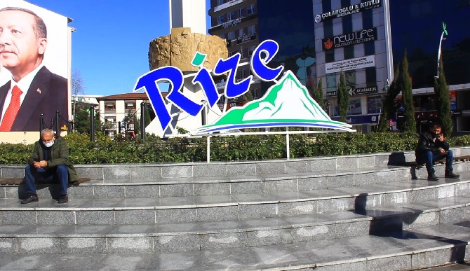 rizeliler-artik-normallesmek-istiyor-(3).jpg