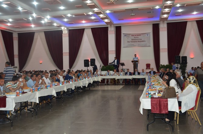 rizeliler-ve-igdirlilar-iftarda-bulustu-(2).jpg