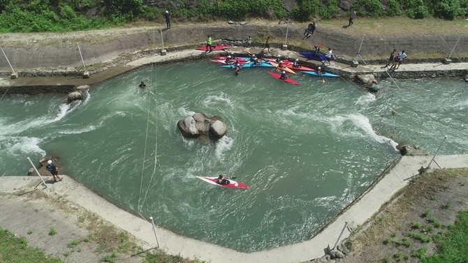 rizenin-ardesen-ilcesinde-duzenlenen-akarsu-slalom-turkiye-kupasi-yarislari-sona-erdi-(5).jpg