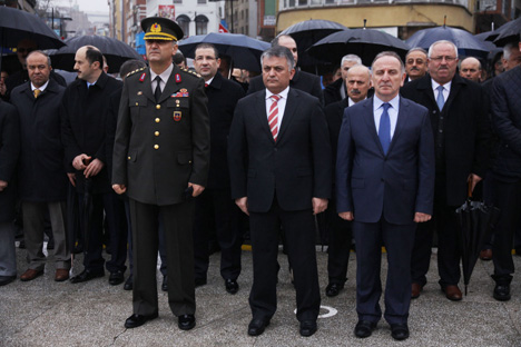 rizenin-dusman-isgalinden-kurtulusu-torenle-kutlandi4.jpg