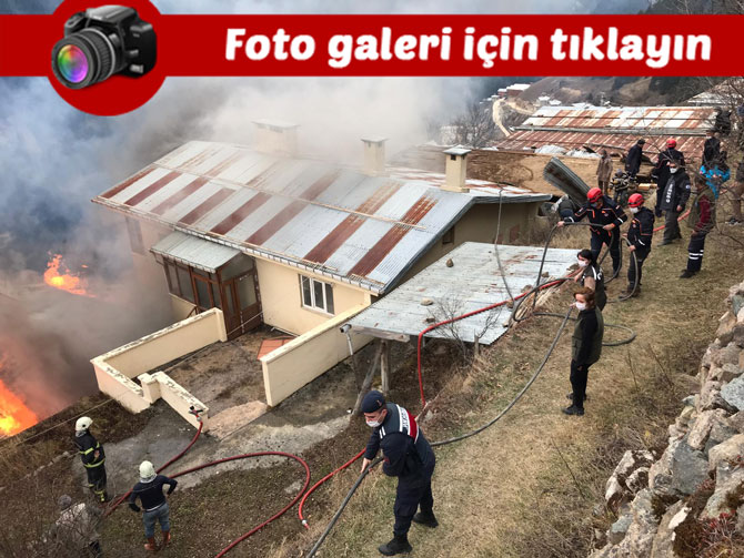 rizenin-ikizdere-ilcesinde-cikan-yanginda-yanan-ev-sayisi-10a-yukseldi..jpg