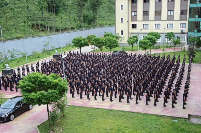 rizenin-kalkandere-ilcesinde-bulunan-rize-polis-meslek-egitim-merkezinde-mezuniyet-toreni-duzenlendi-14.jpg