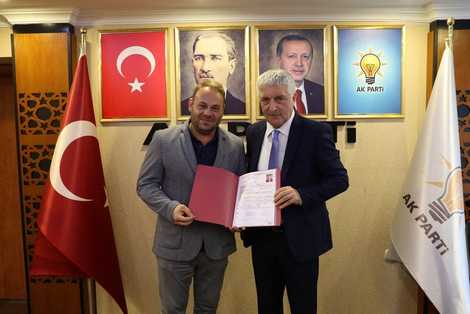 rizenin-taliplisi-yok!-ak-parti-rizede-8-basvuru-daha-(7).jpg