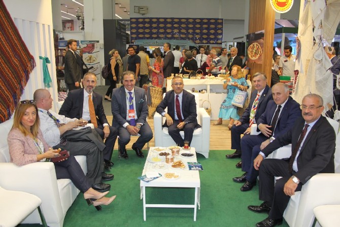 rizenin-tescilli-urunleri-ankarada-cografi-isaretli-urunler-zirvesi’nde-gorucuye-cikti-(4).jpg