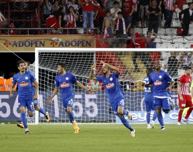 rizespor-antalyaspor-(1)-004.jpg