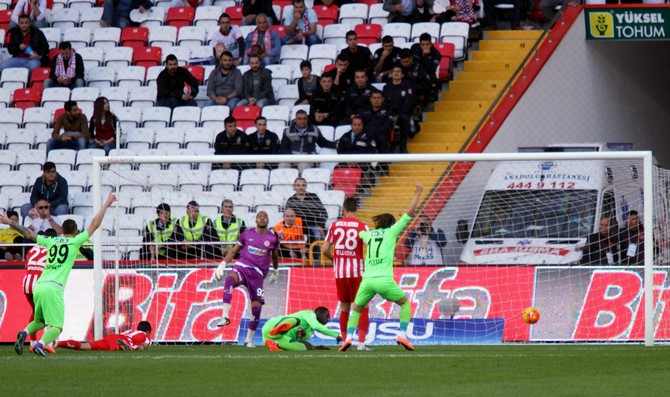 rizespor-antalyaspor-(2)-002.jpg