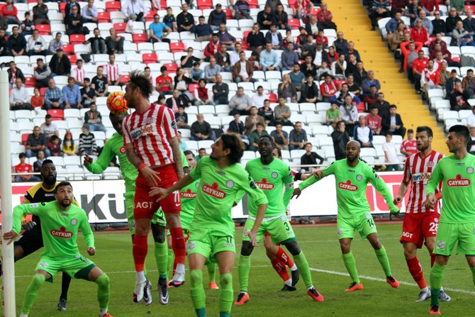 rizespor-antalyaspor-(7)-002.jpg
