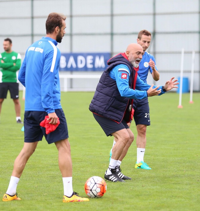 rizespor-antrenman-(2)-003.jpg