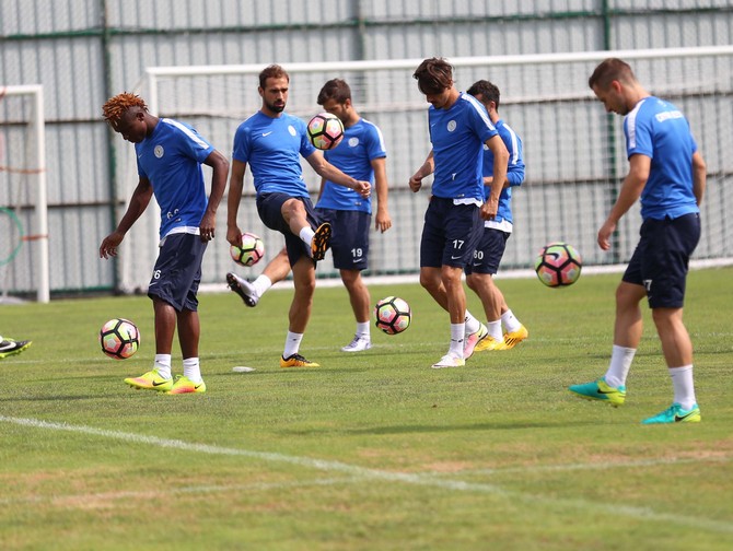 rizespor-antrenman-(3)-003.jpg
