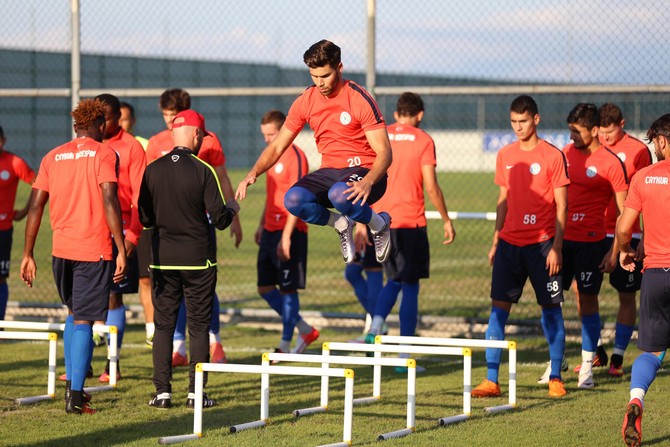 rizespor-antrenman-(3)-004.jpg