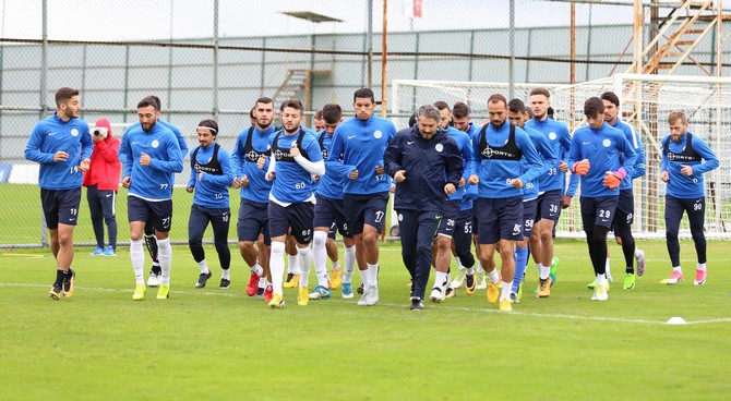 rizespor-antrenman-(3)-009.jpg