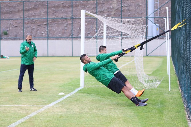 rizespor-antrenman-(3)-012.jpg