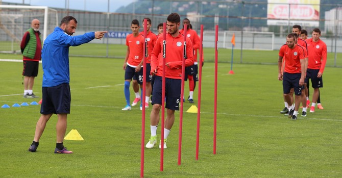 rizespor-antrenman-(5)-007.jpg