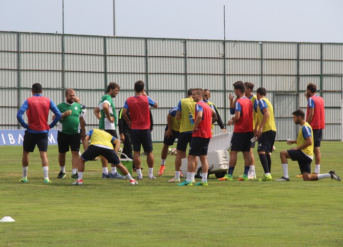 rizespor-antrenman-(6)-003.jpg