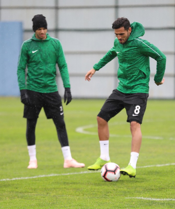 rizespor-antrenman-(8)-006.jpg