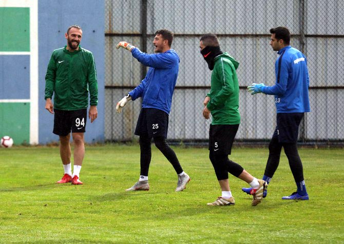 rizespor-antrenmani-(1)-020.jpg