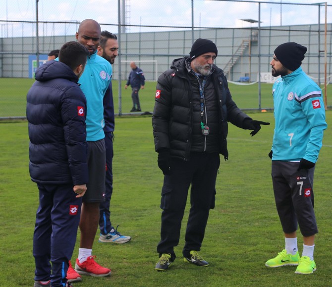 rizespor-antrenmani-(2)-004.jpg